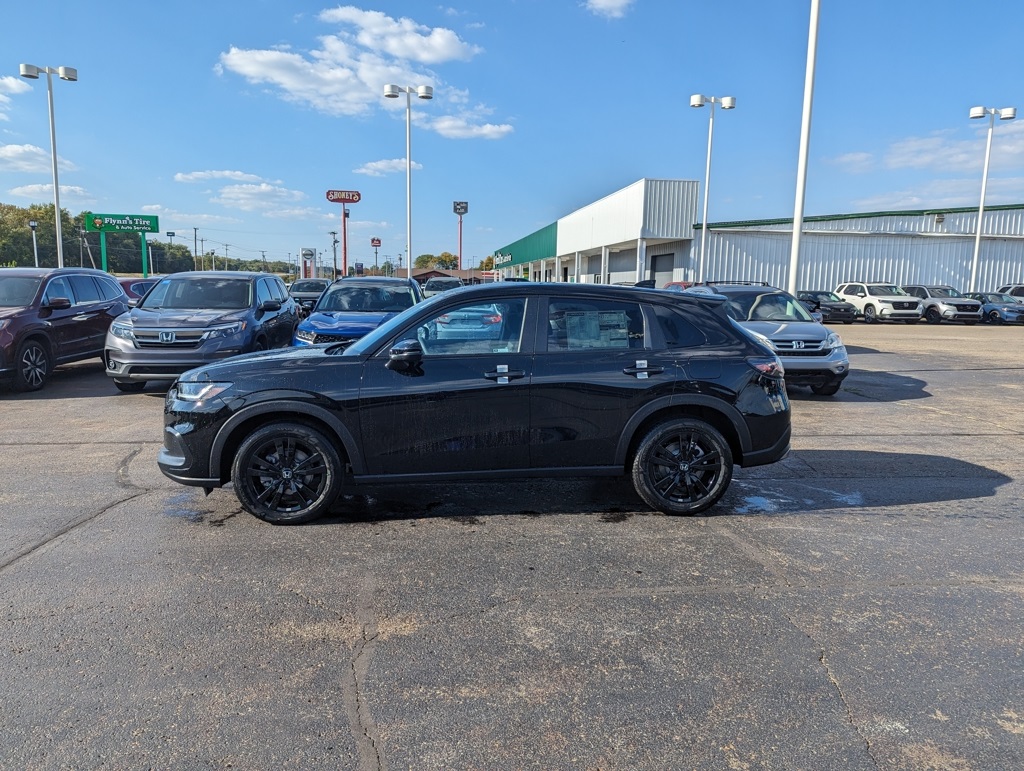 2026 Honda HR-V Sport photo 4