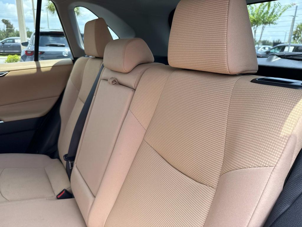 2024 Toyota RAV4 Hybrid LE photo 13