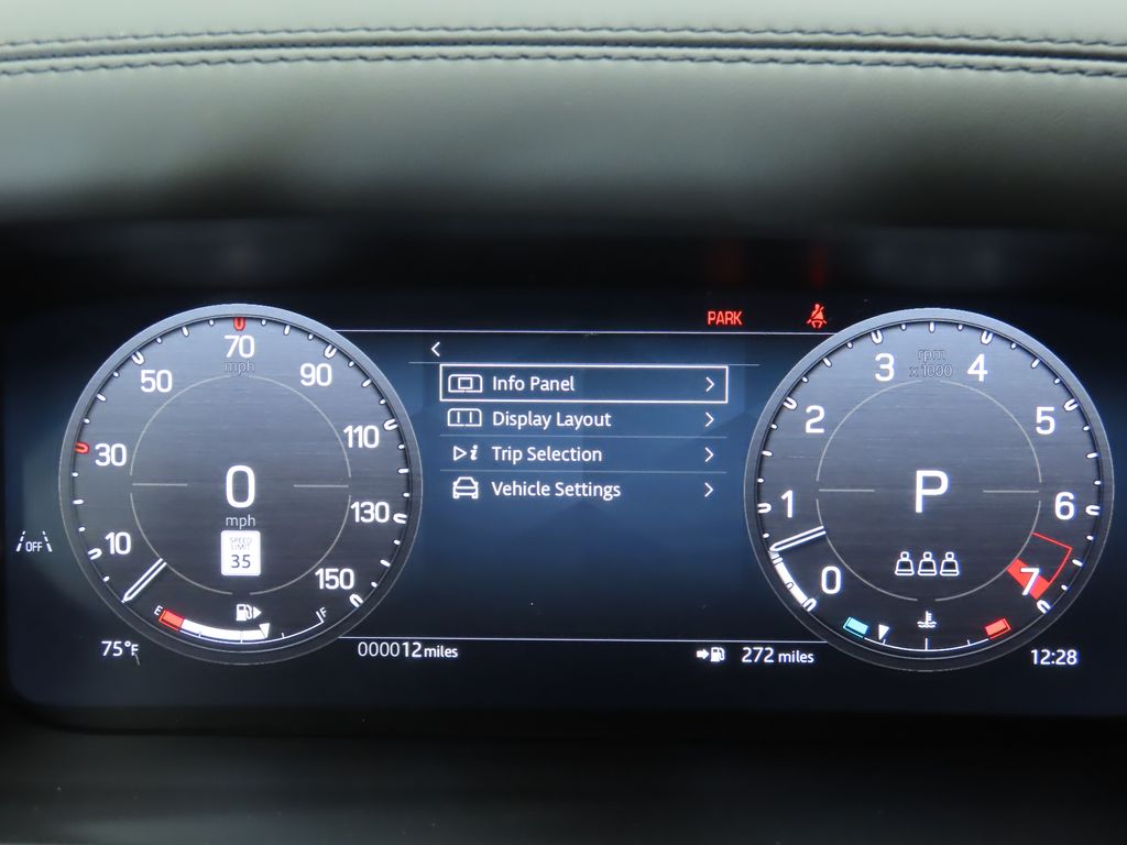 2025 Land Rover Defender 110 S photo 29