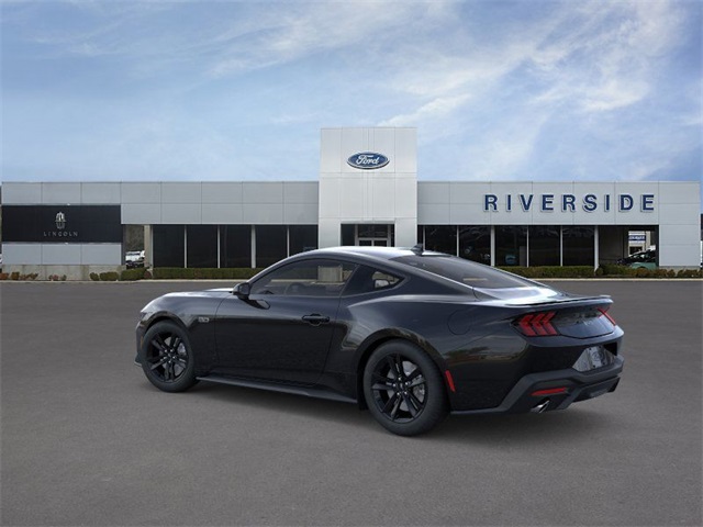 2025 Ford Mustang GT photo 4