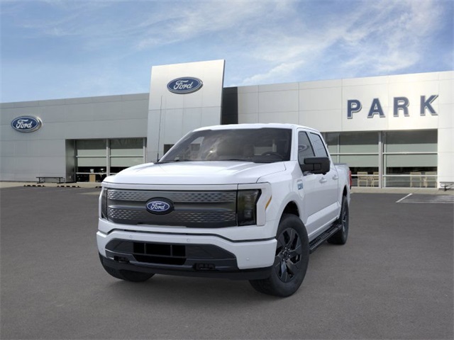 2025 Ford F-150 Lightning photo 2