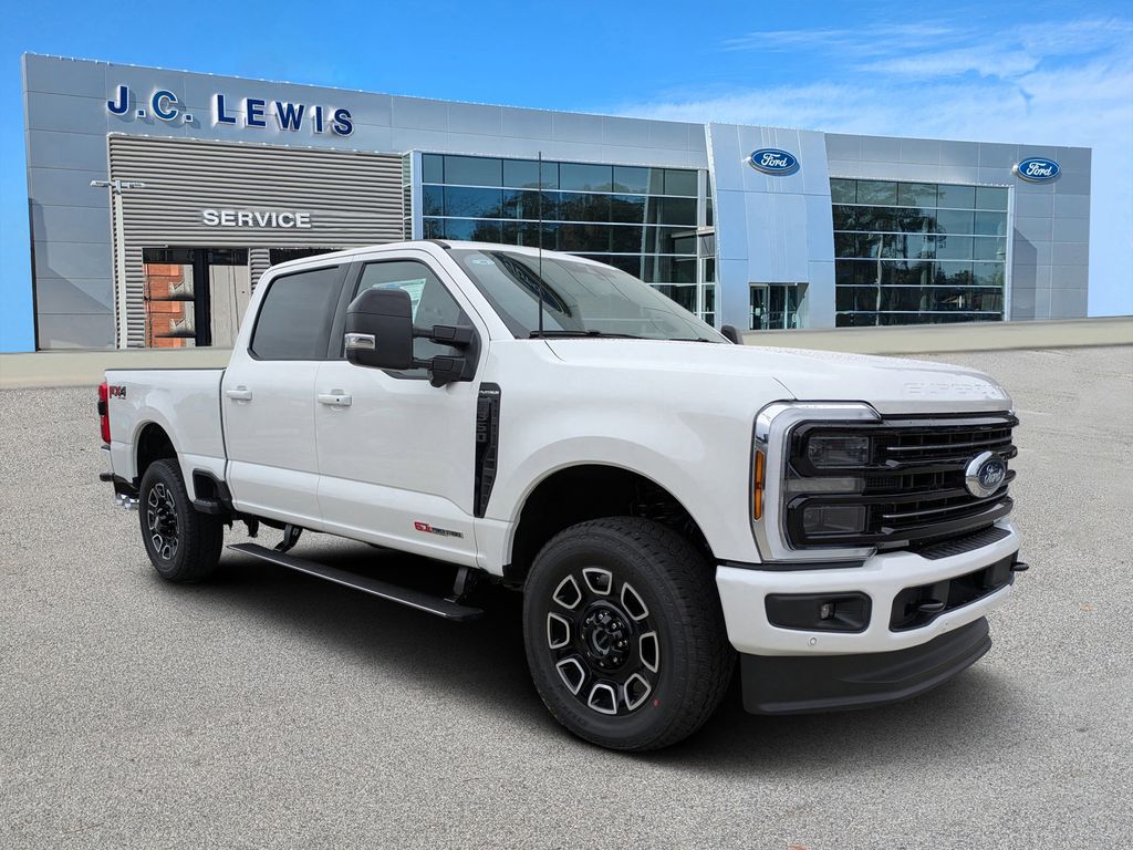 2026 Ford F-350 Super Duty Platinum's photo
