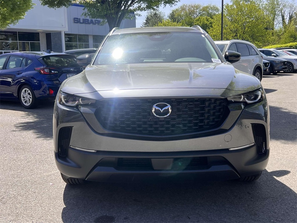 2025 Mazda CX-50 Preferred photo 2