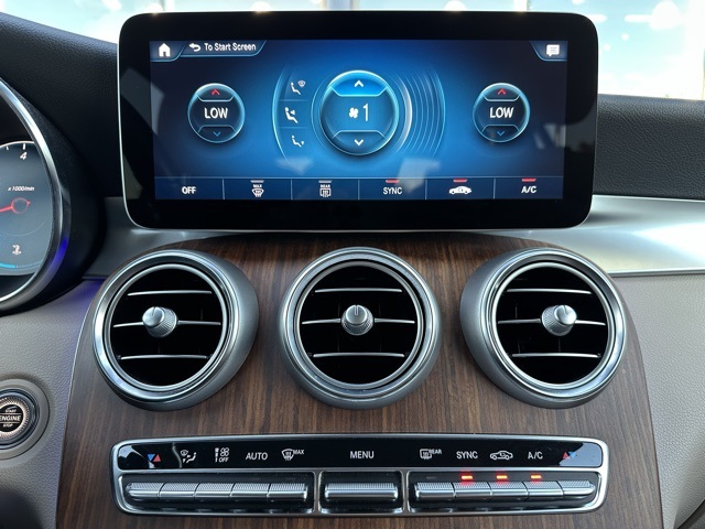 2022 Mercedes Benz GLC 300 4MATIC photo 18