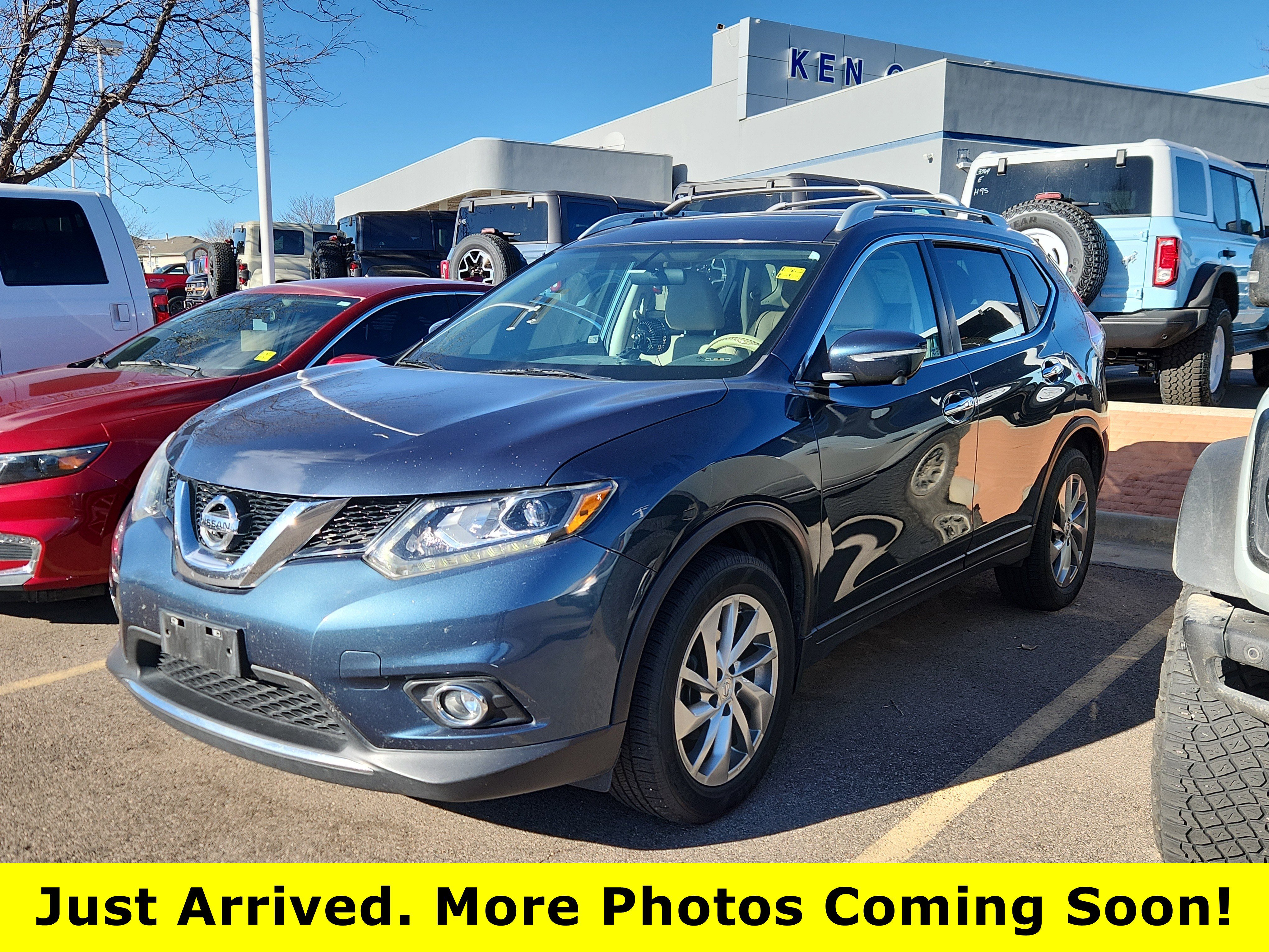 2014 Nissan Rogue SL's photo