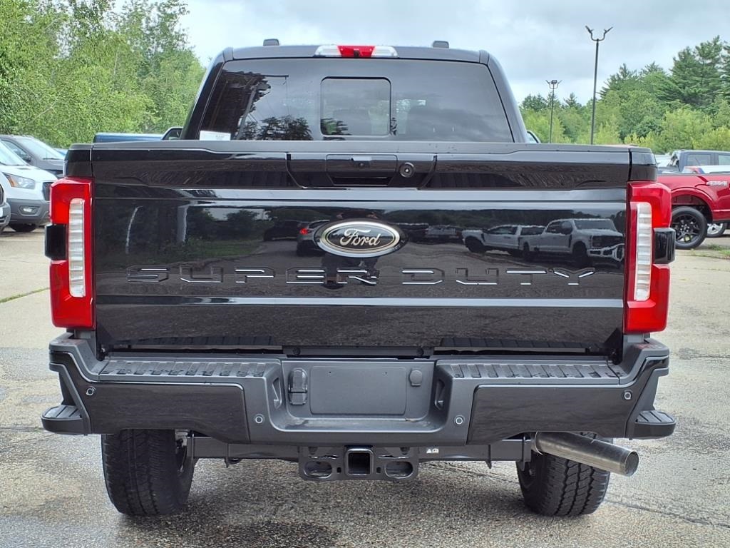 2025 Ford F-350 XLT photo 22