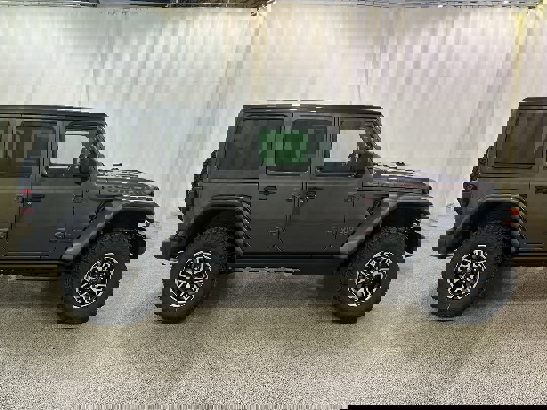 2026 Jeep Wrangler Rubicon photo 4