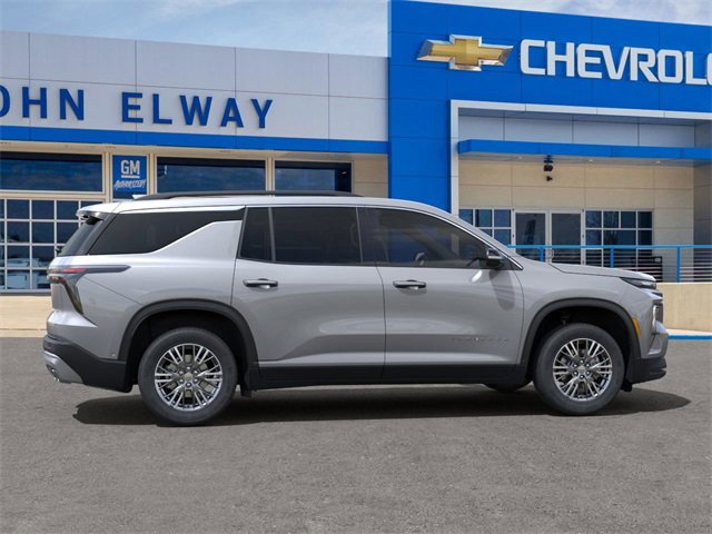 2024 Chevrolet Traverse photo 3