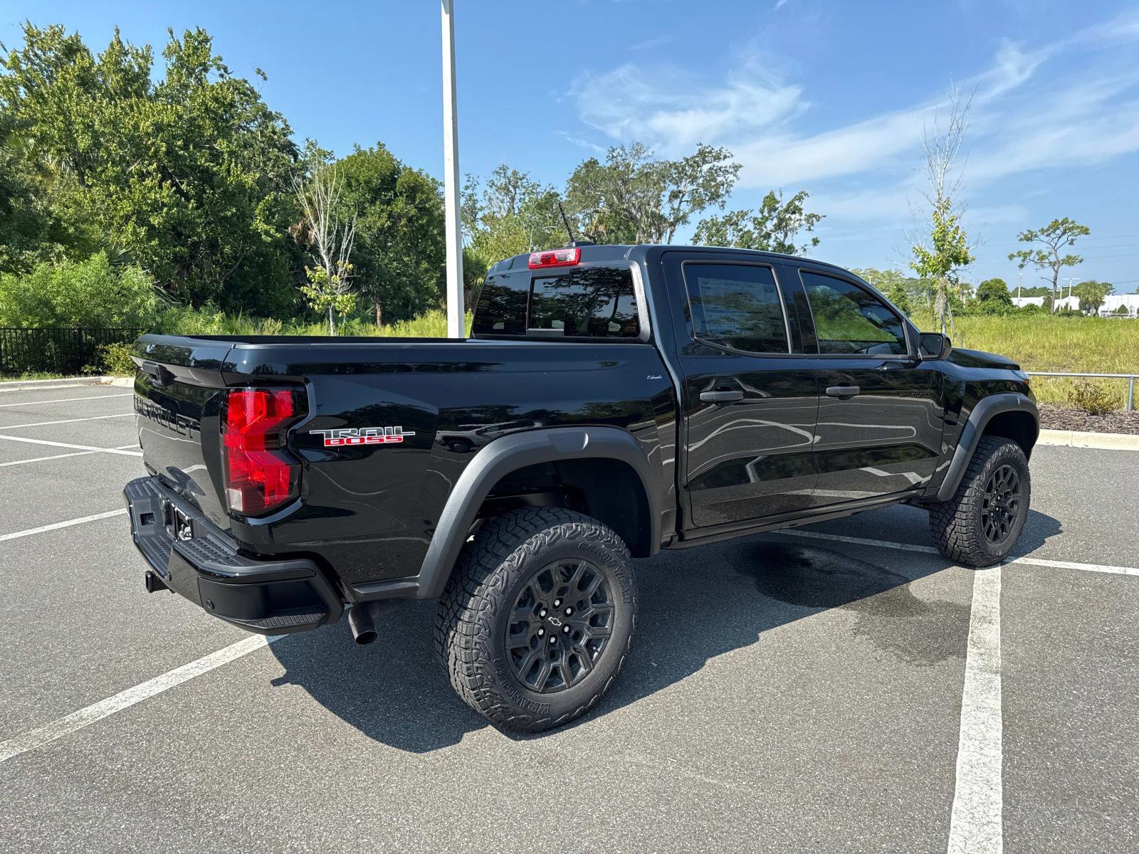 2026 Chevrolet Colorado Trail Boss photo 3