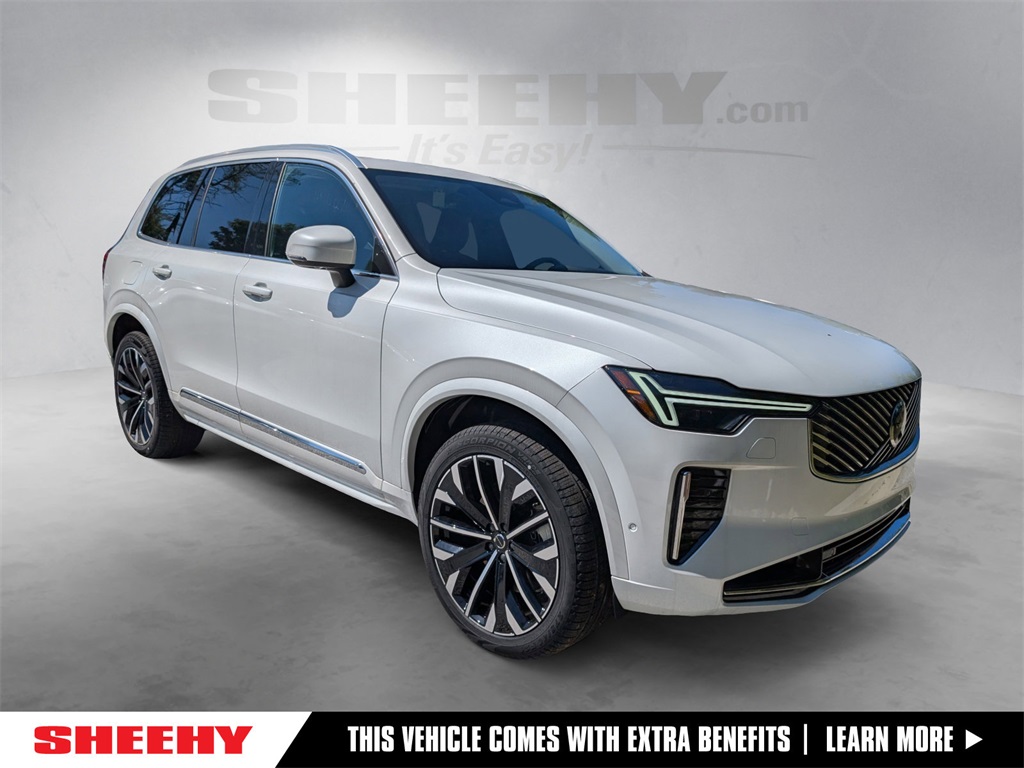 2025 Volvo XC90 Plus's photo