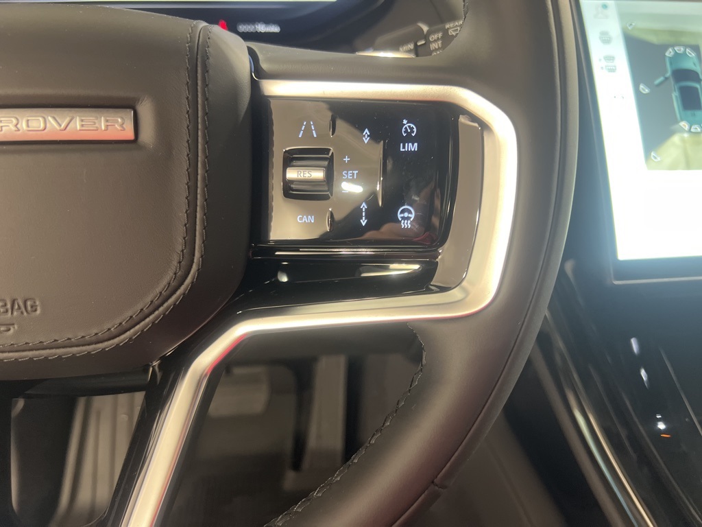 2025 Land Rover Range Rover Sport SE photo 12