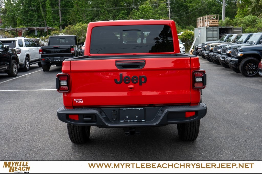 2025 Jeep Gladiator Sport S photo 5