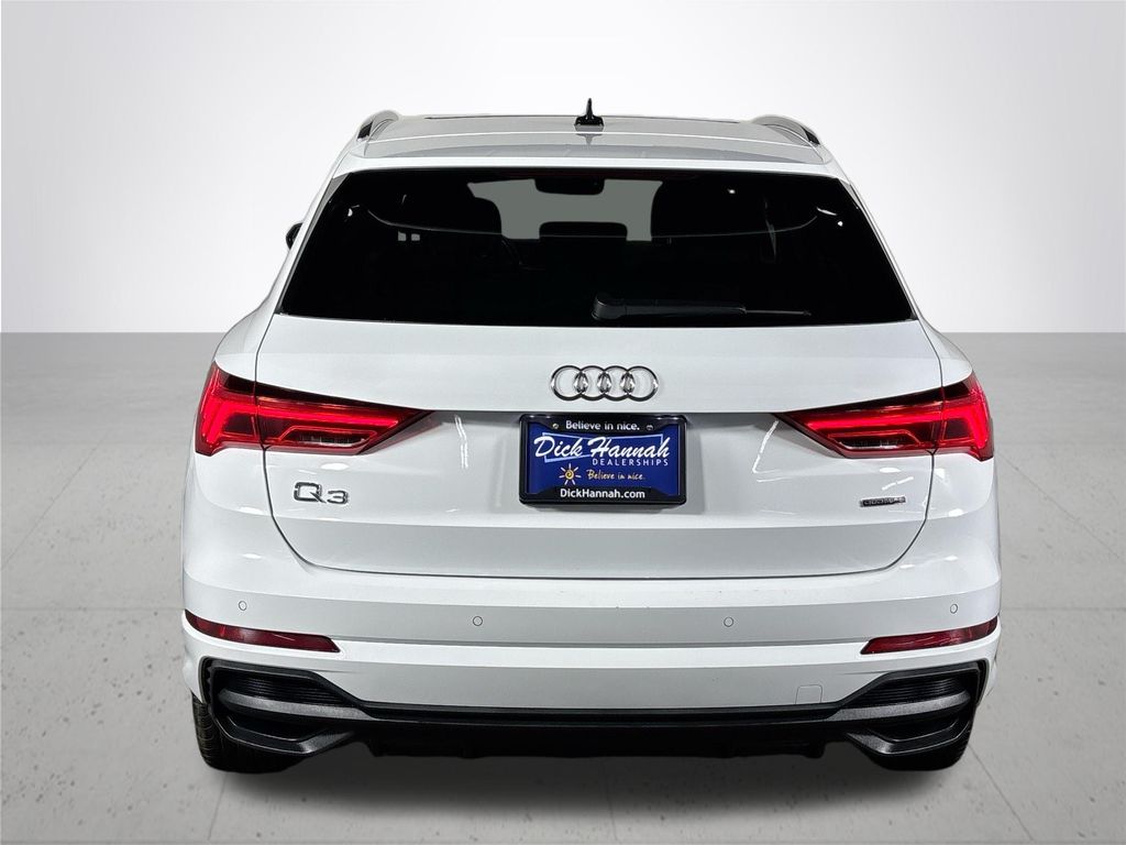 2024 Audi Q3 S line Premium photo 6