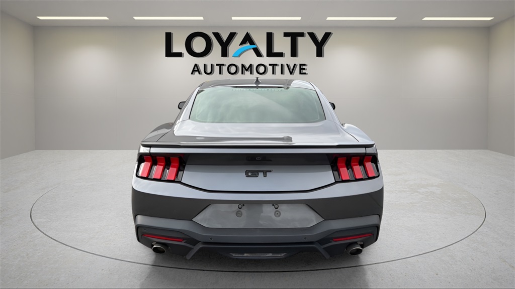 2024 Ford Mustang GT photo 4