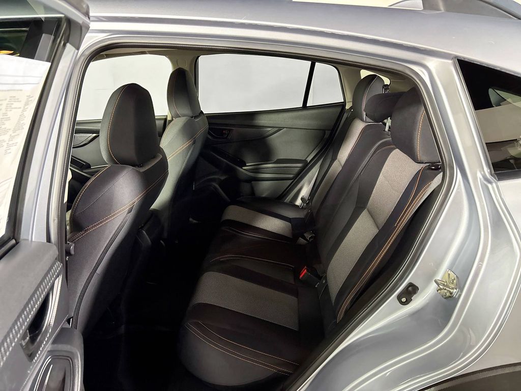 2019 Subaru Crosstrek 2.0i Premium photo 17