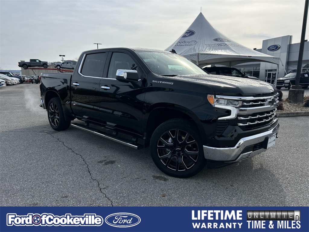 2023 Chevrolet Silverado 1500 LTZ's photo