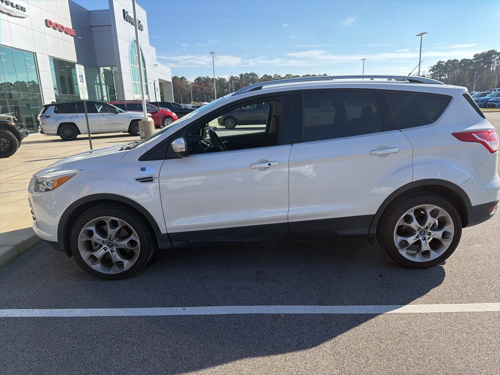 2013 Ford Escape Titanium photo 4