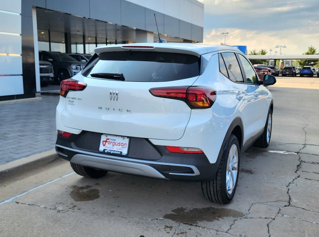 2026 Buick Encore GX Preferred photo 3