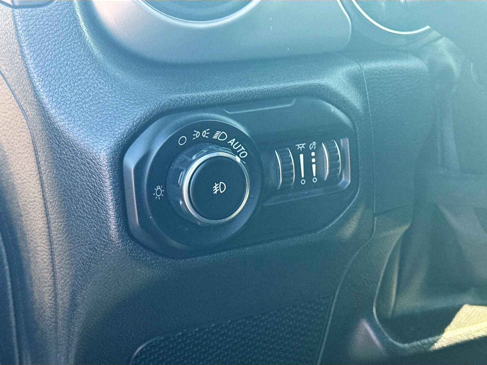 2021 Jeep Wrangler Unlimited Anniversary Edition photo 8