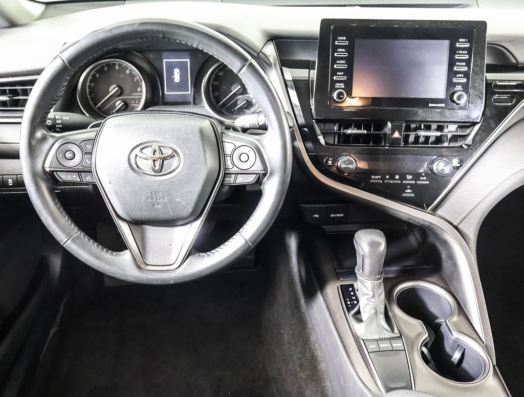 2023 Toyota Camry SE photo 11