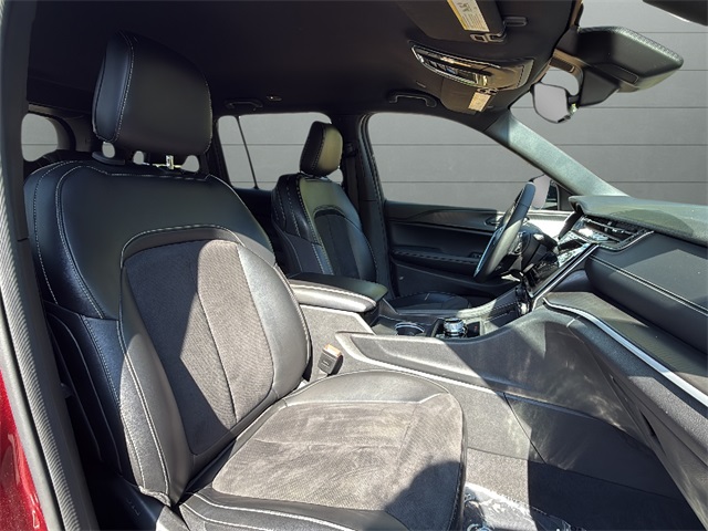 2024 Jeep Grand Cherokee Altitude X photo 12