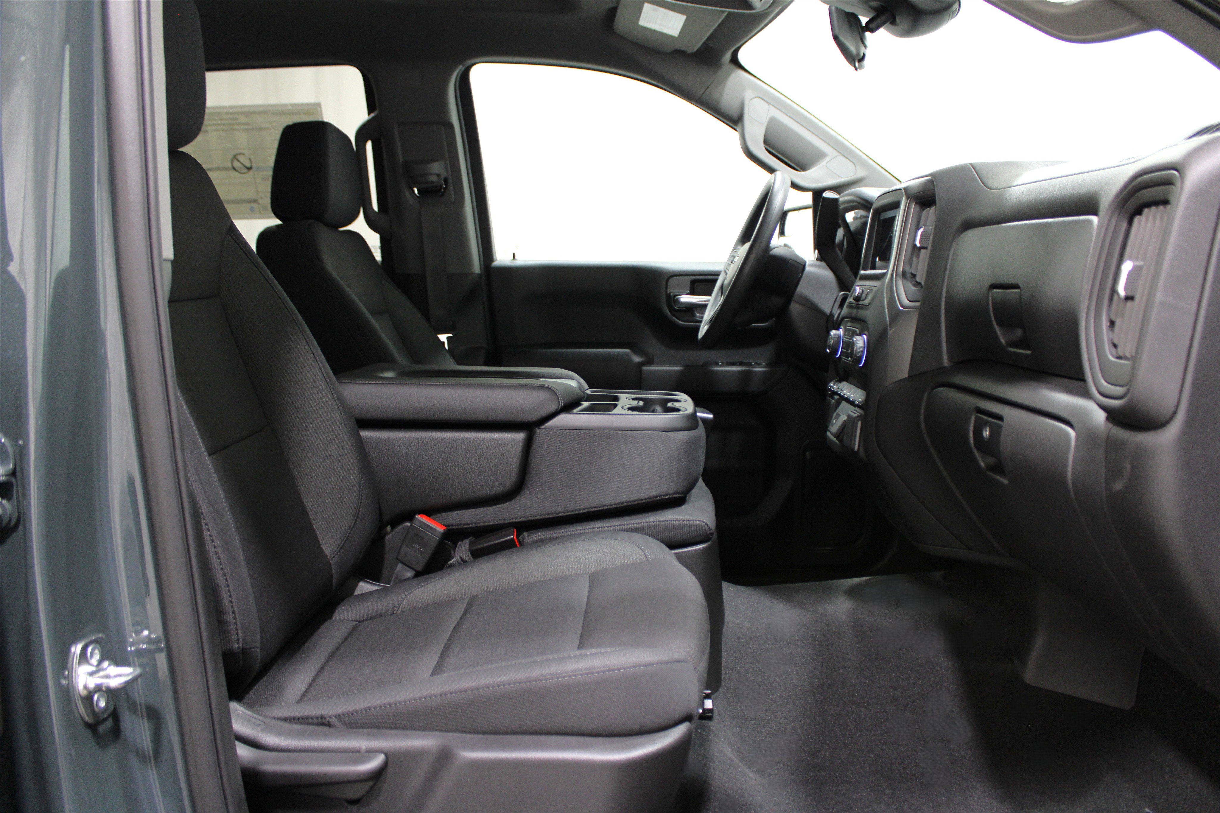 2026 Chevrolet Silverado 1500 Custom Trail Boss photo 14
