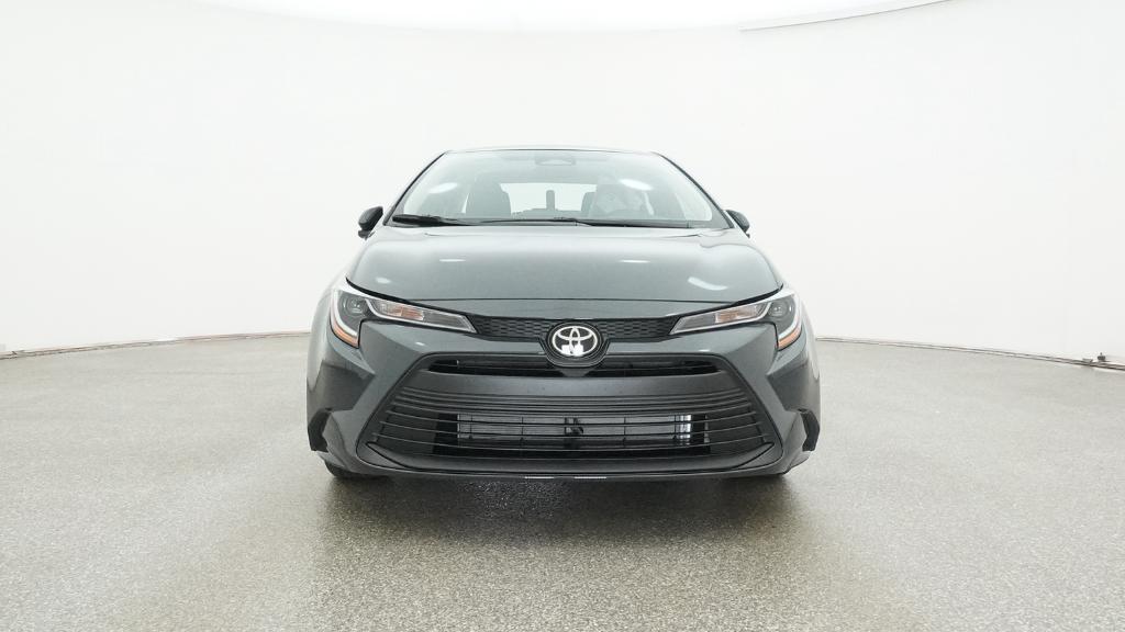 2026 Toyota Corolla LE photo 3