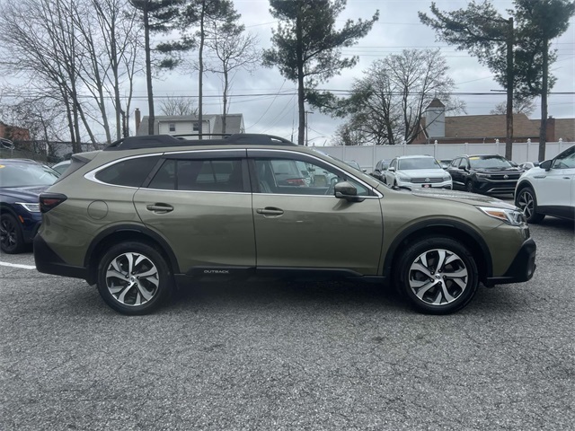 2020 Subaru Outback Limited photo 2