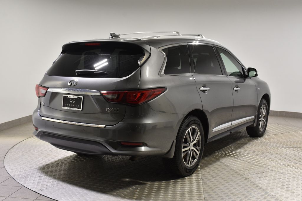 2020 Infiniti QX60 Luxe photo 2