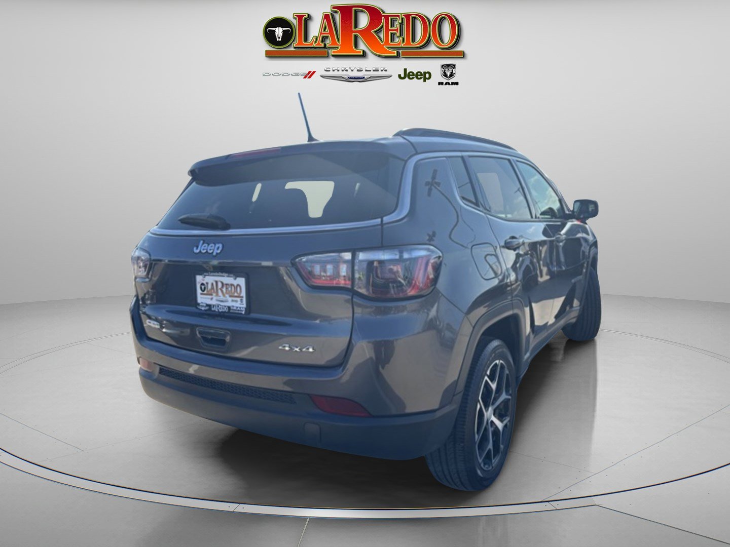 2024 Jeep Compass Latitude photo 7