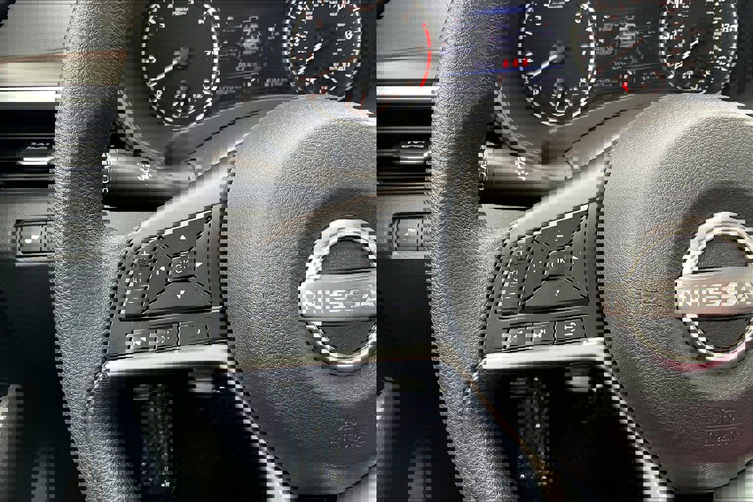 2023 Nissan Altima 2.5 SV photo 17