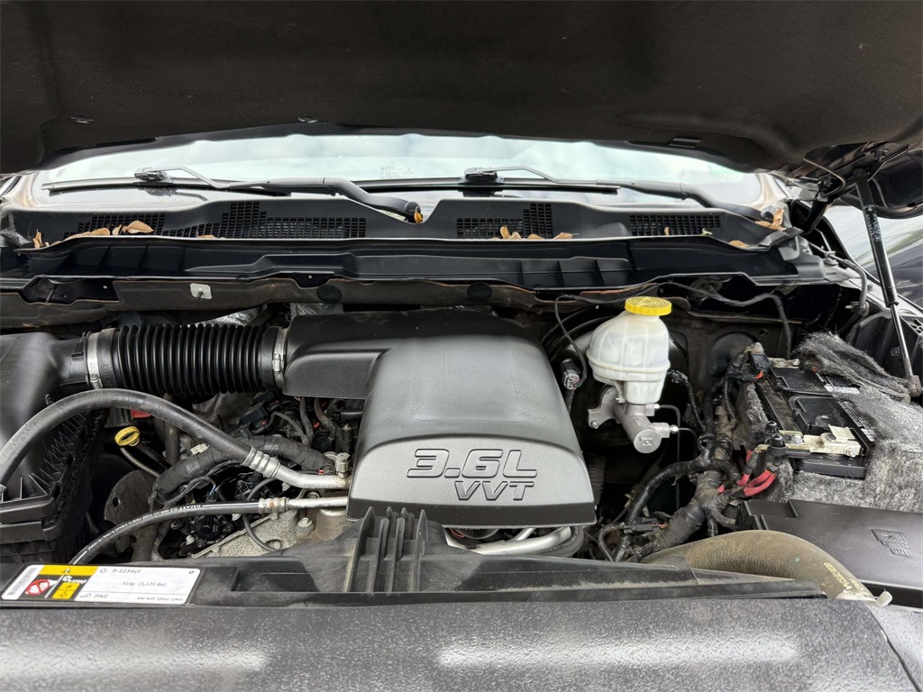 2019 Ram 1500 Classic Warlock photo 11