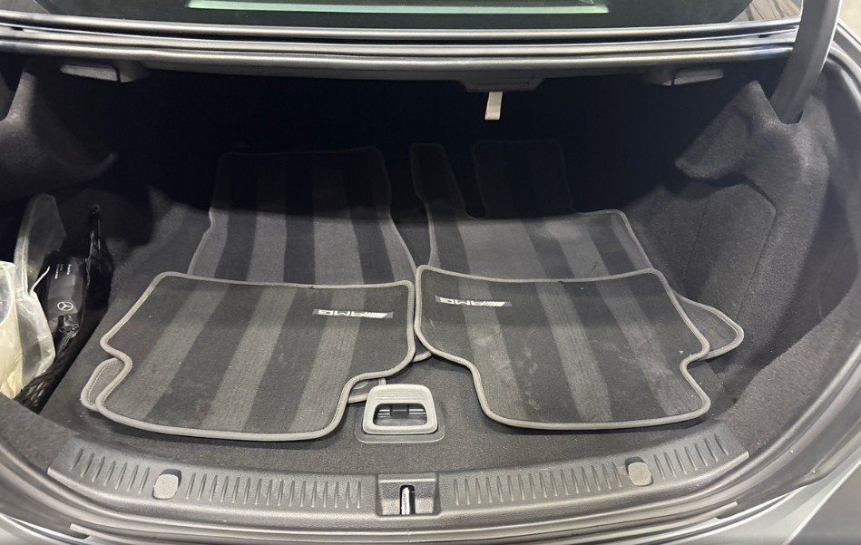 2021 MERCEDES-BENZ E-CLASS - Image 17