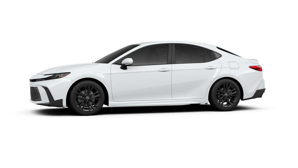 2026 Toyota Camry SE's photo