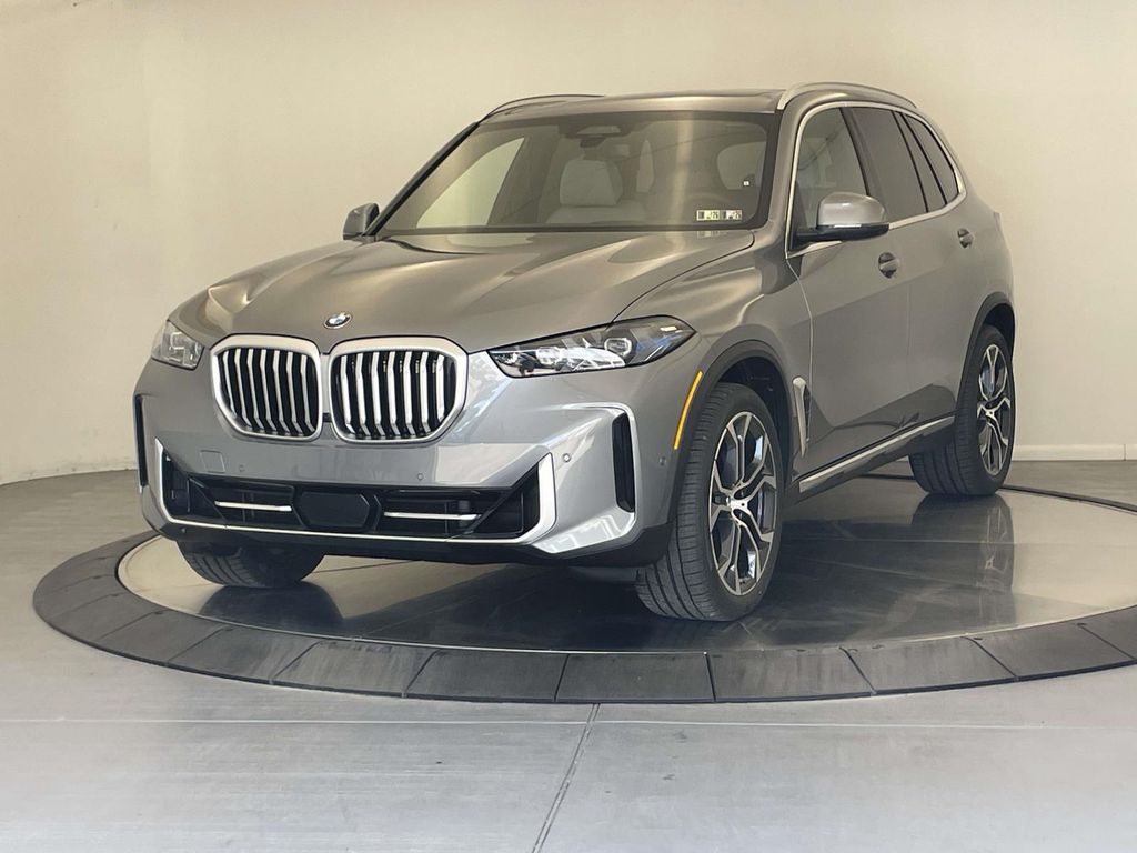 2026 BMW X5 40i's photo