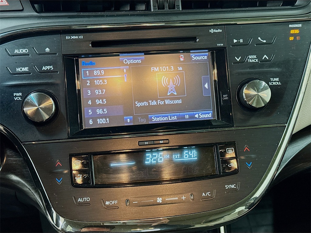 2016 Toyota Avalon XLE Premium photo 13