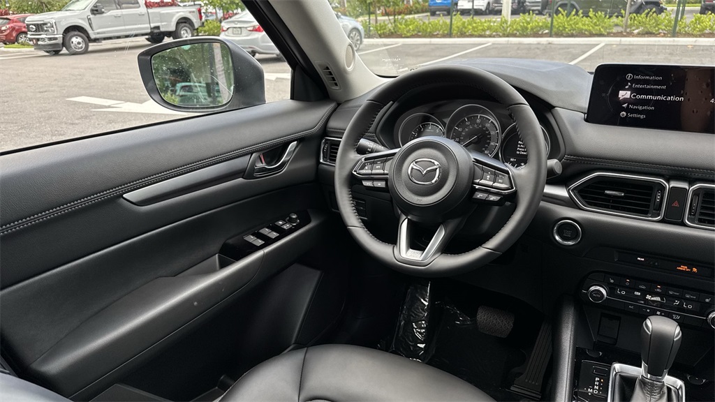 2025 Mazda CX-5 2.5 Select photo 21