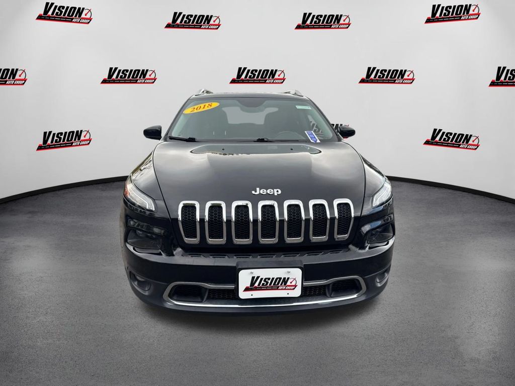2018 Jeep Cherokee Limited photo 2
