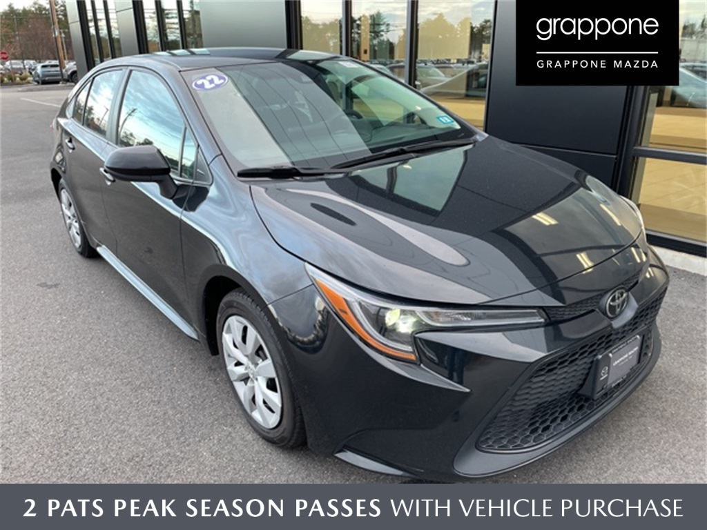 2022 Toyota Corolla LE's photo