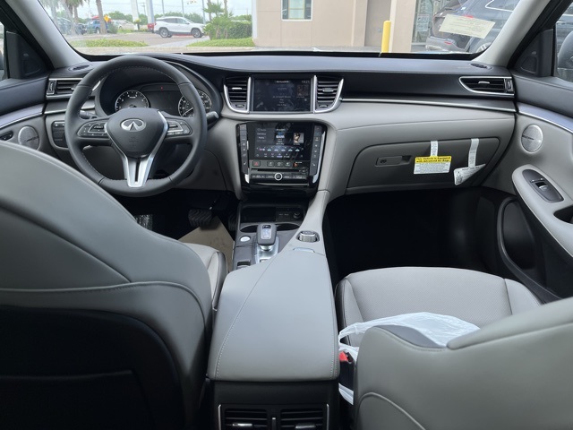 2025 Infiniti QX50 Luxe photo 13
