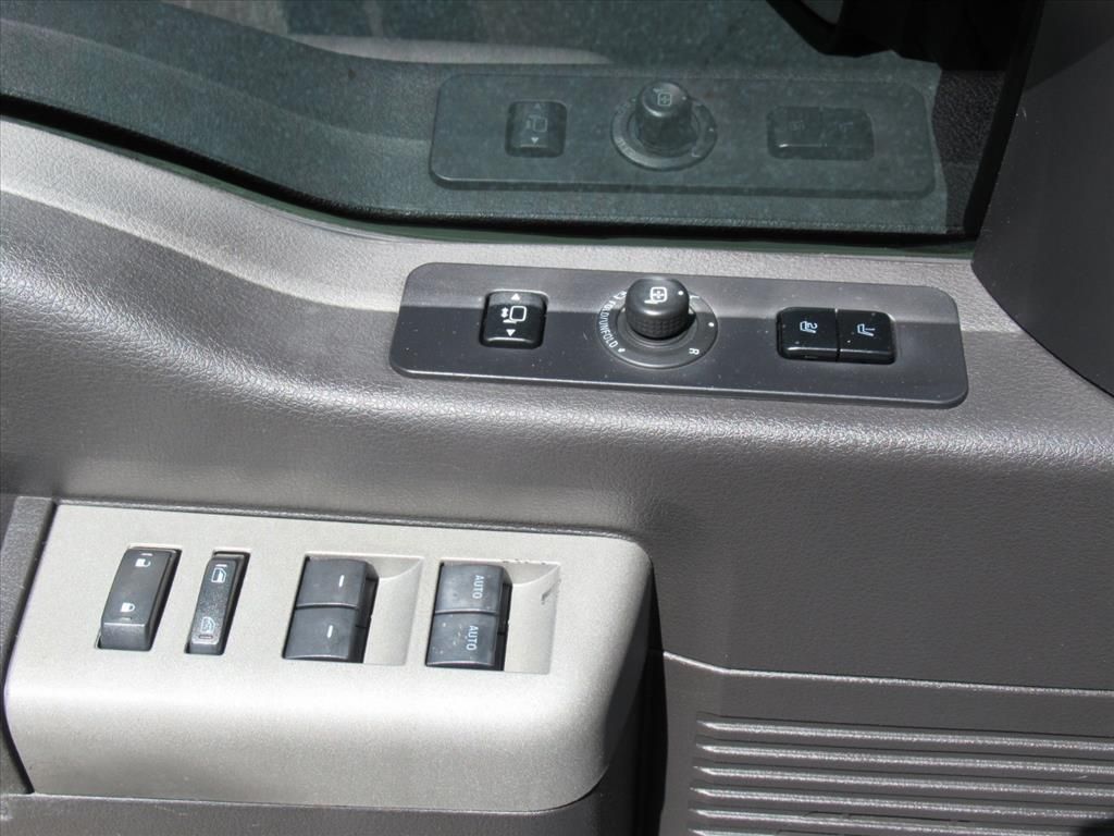 2015 Ford F-250 photo 21