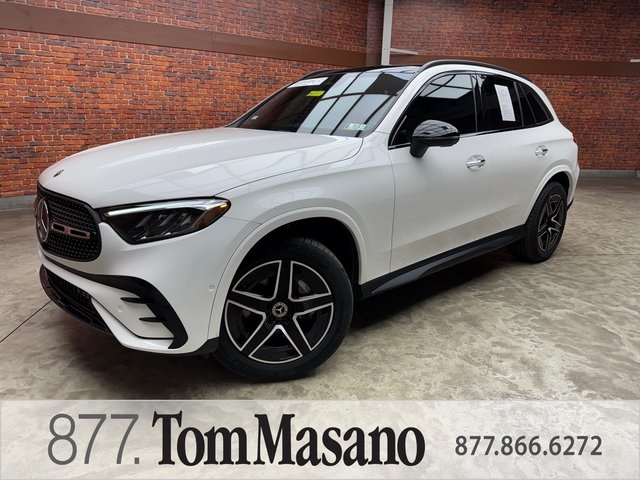 2024 Mercedes-Benz GLC GLC 300's photo