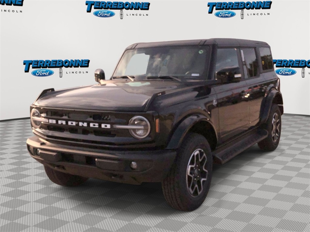 2025 Ford Bronco 4-Door Outer Banks's photo