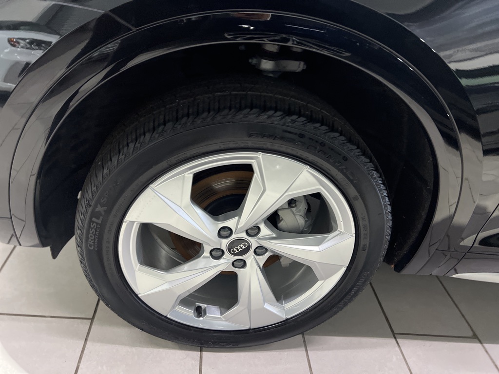 2024 Audi Q5 Sportback 45 S line Premium Plus photo 8