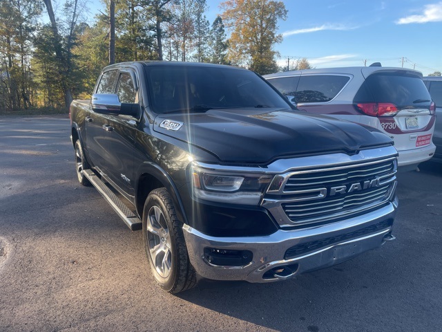 2019 Ram 1500 Laramie photo 3
