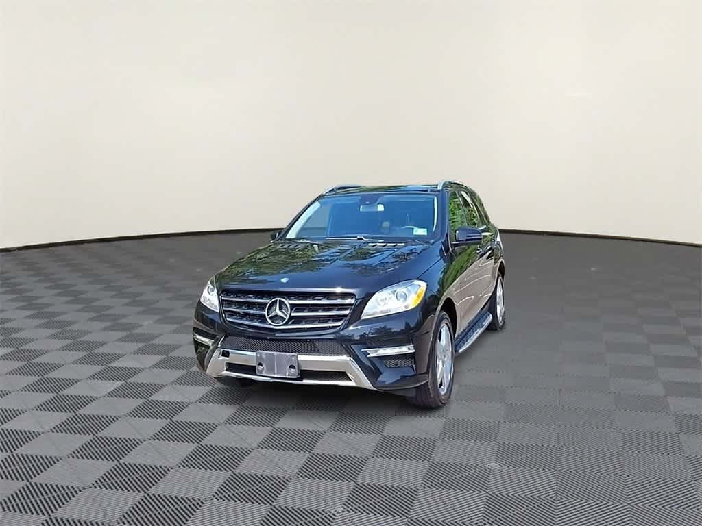 Used 2015 Mercedes-Benz M-Class ML400 with VIN 4JGDA5GBXFA440504 for sale in Eatontown, NJ