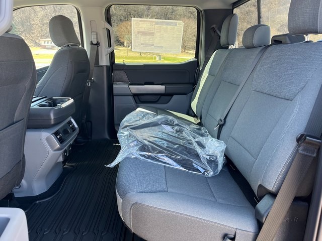 2025 Ford F-150 XLT photo 11