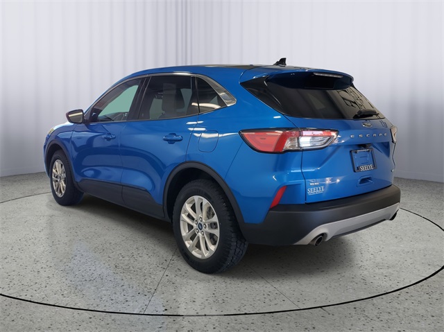 2020 Ford Escape SE photo 4