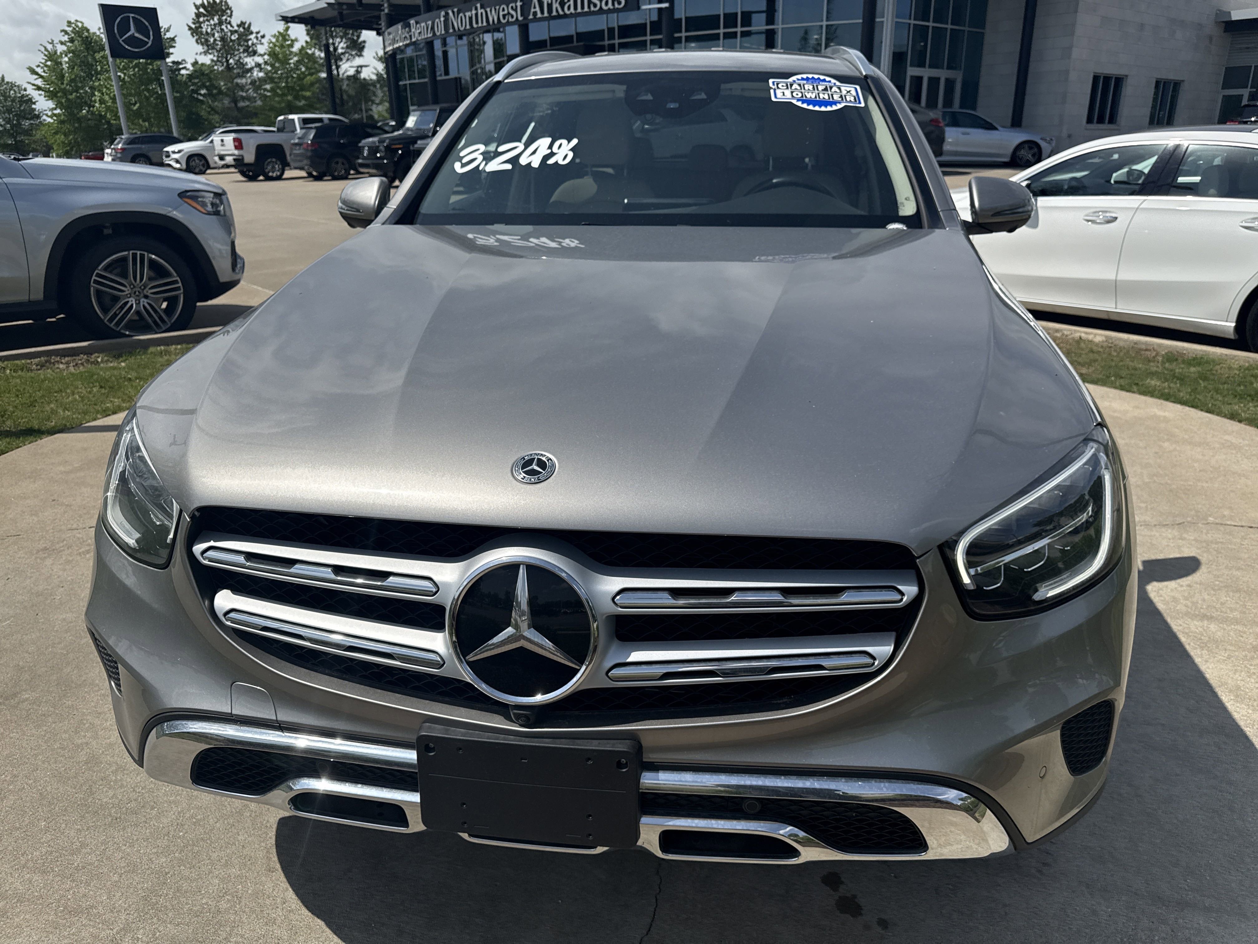 2022 Mercedes Benz GLC 4MATIC photo 2