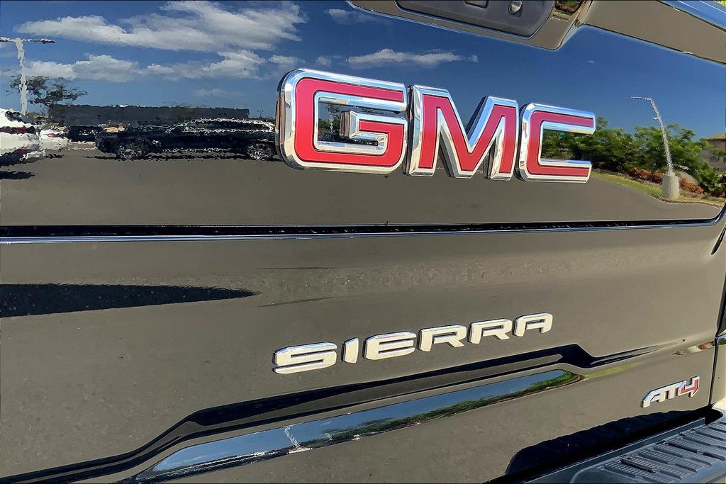 Image of Pre-Owned 2021 GMC Sierra 1500 AT4